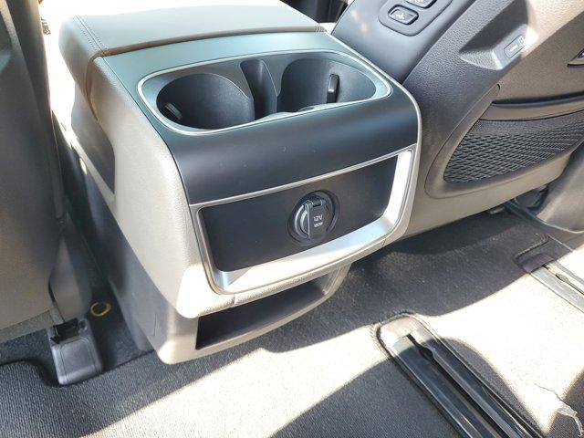 new 2025 Kia Carnival car, priced at $39,967