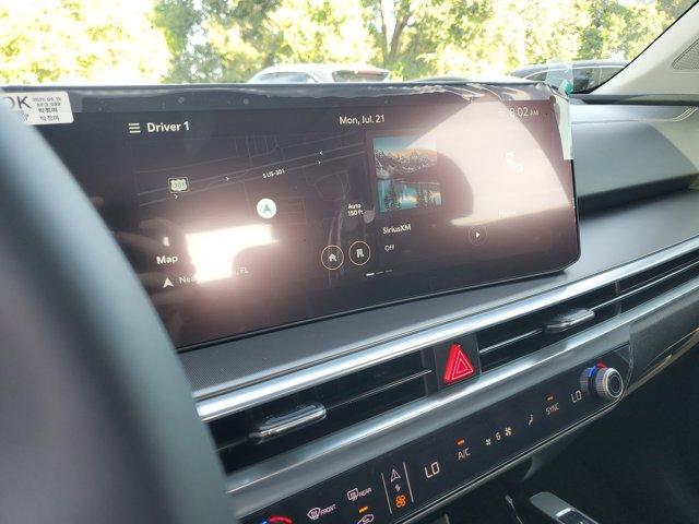 new 2025 Kia Sorento car, priced at $38,028