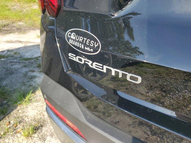 new 2025 Kia Sorento car, priced at $38,028