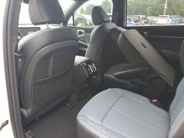 new 2025 Kia Sorento Hybrid car, priced at $44,912