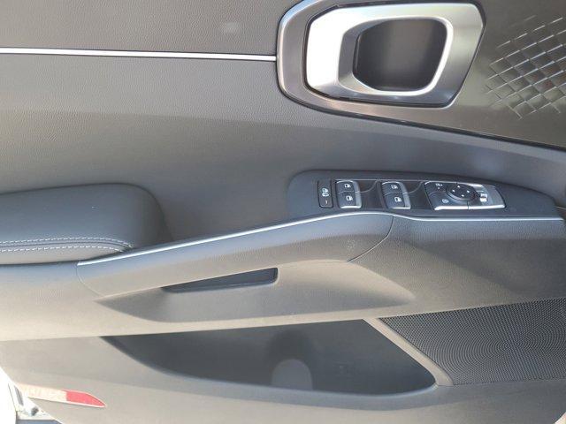 new 2025 Kia Sorento car, priced at $32,287