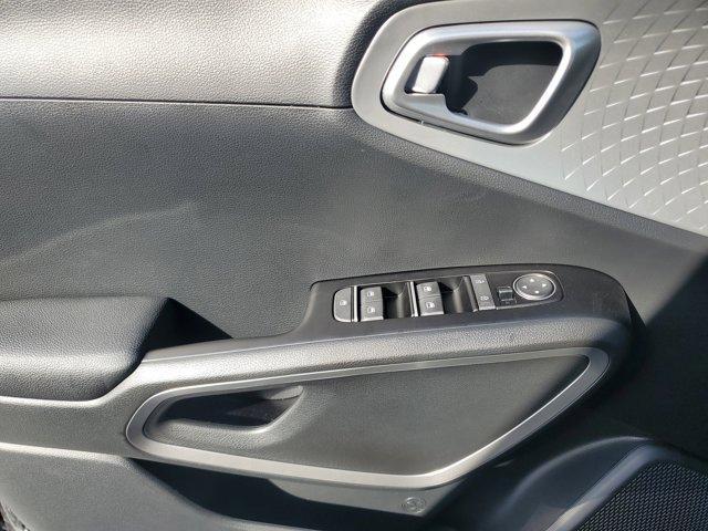 new 2025 Kia Soul car, priced at $20,589