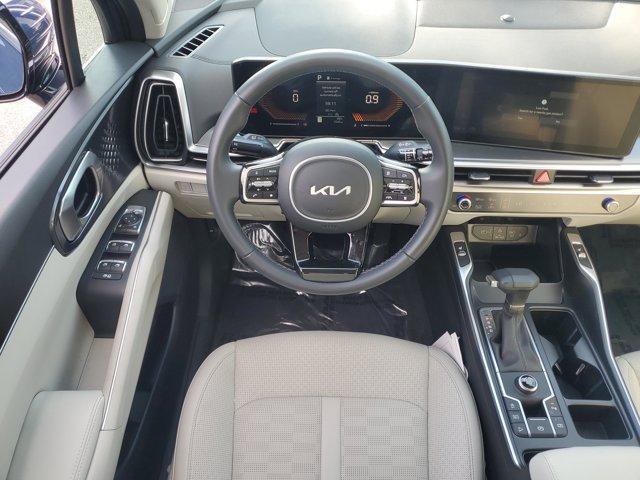 used 2025 Kia Sorento car, priced at $32,943