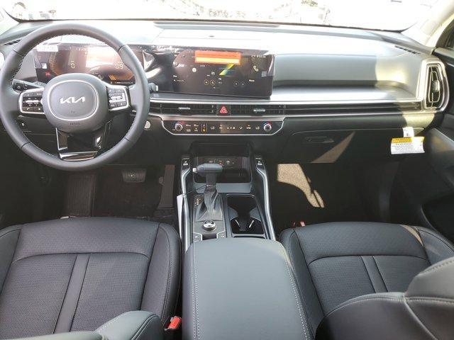 new 2025 Kia Sorento car, priced at $32,108