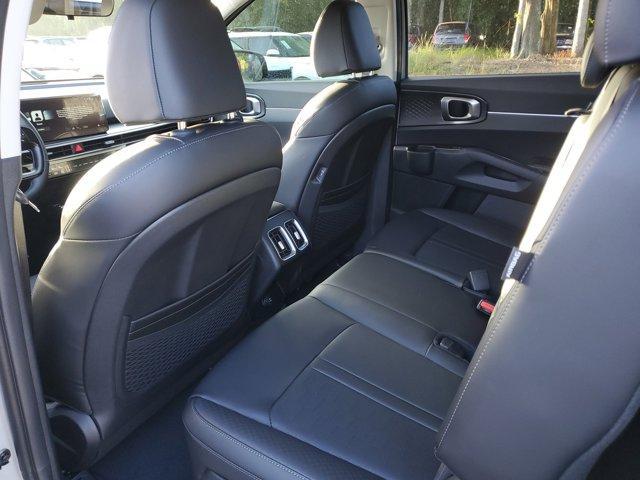 new 2026 Kia Sorento car, priced at $34,021