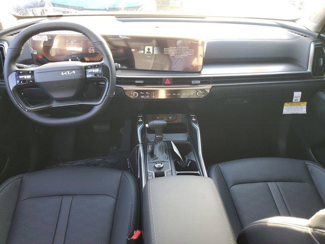 new 2026 Kia Sorento car, priced at $34,021