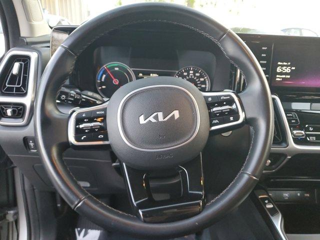 used 2023 Kia Sorento Hybrid car, priced at $25,930