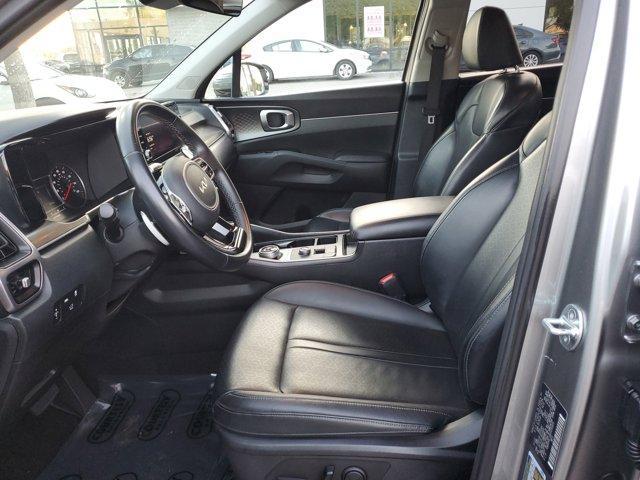 used 2023 Kia Sorento Hybrid car, priced at $25,930