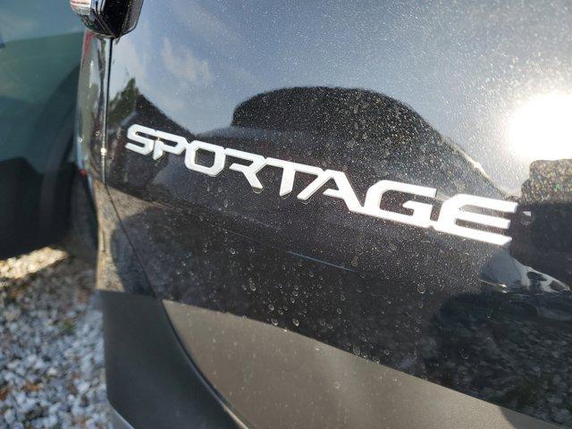 new 2025 Kia Sportage Hybrid car, priced at $30,295