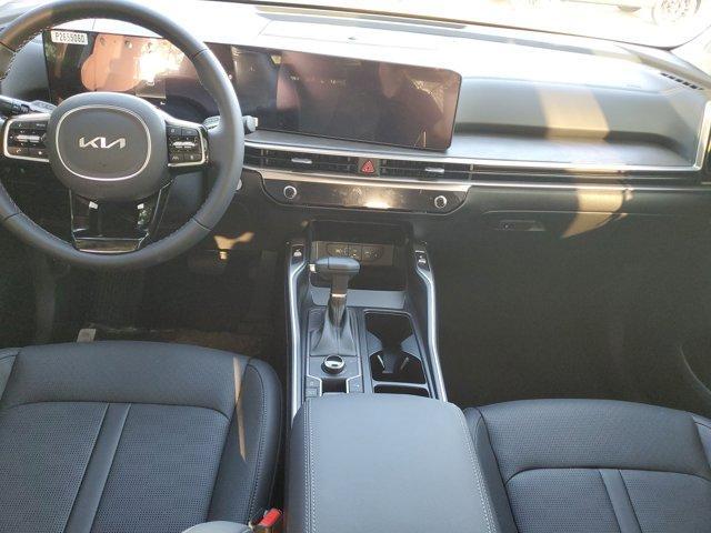 new 2025 Kia Sorento car, priced at $38,049