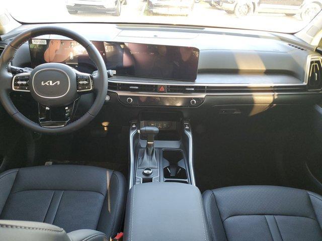 new 2025 Kia Sorento car, priced at $38,049