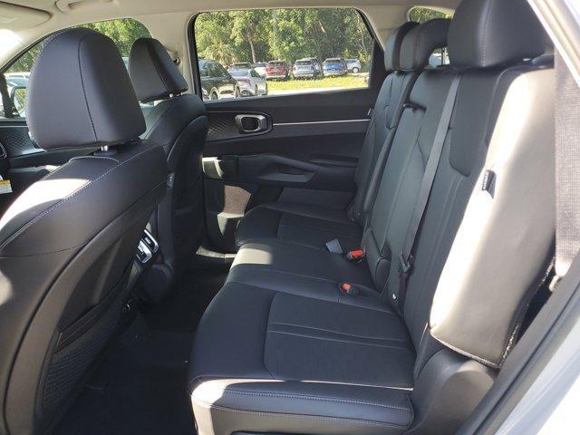 new 2025 Kia Sorento car, priced at $32,751