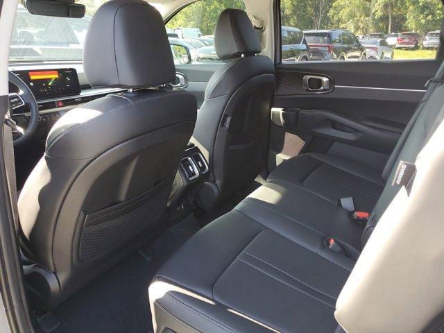 new 2025 Kia Sorento car, priced at $32,751