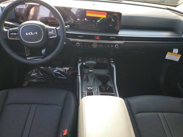 new 2025 Kia Sorento car, priced at $32,751