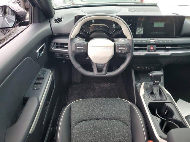 new 2025 Kia K4 car, priced at $23,326
