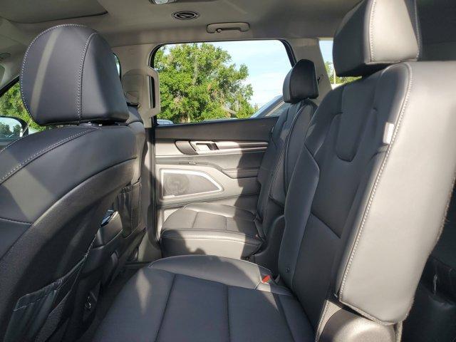 new 2025 Kia Telluride car, priced at $39,198