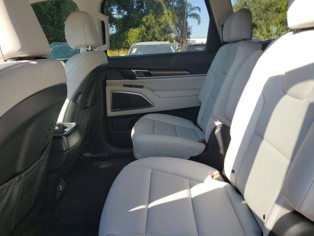 new 2025 Kia Telluride car, priced at $38,141