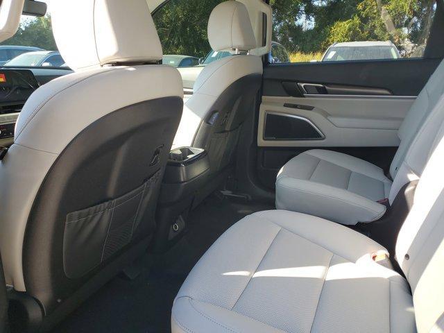 new 2025 Kia Telluride car, priced at $38,141