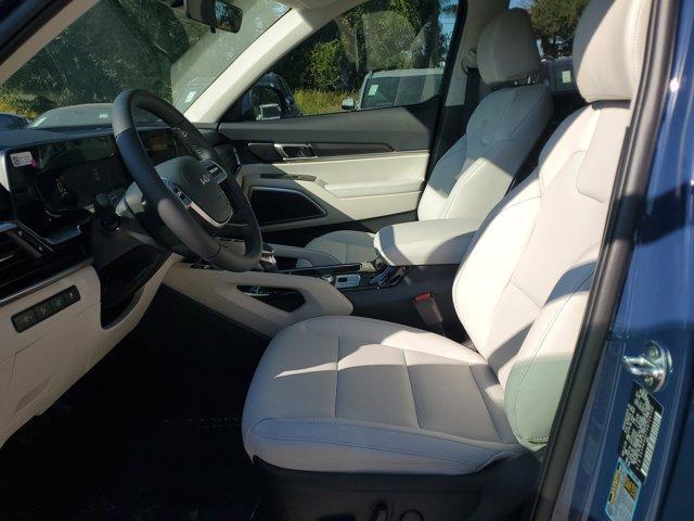 new 2025 Kia Telluride car, priced at $38,141