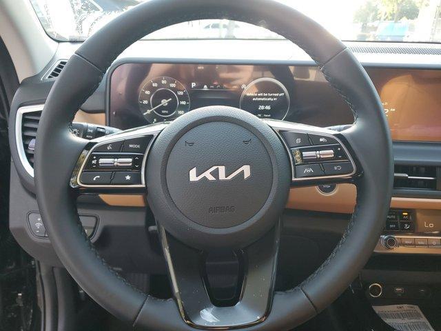 new 2025 Kia Seltos car, priced at $25,601