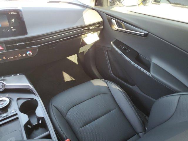 new 2025 Kia EV6 car, priced at $39,652