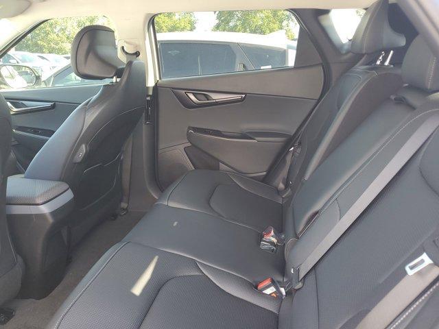 new 2025 Kia EV6 car, priced at $39,652
