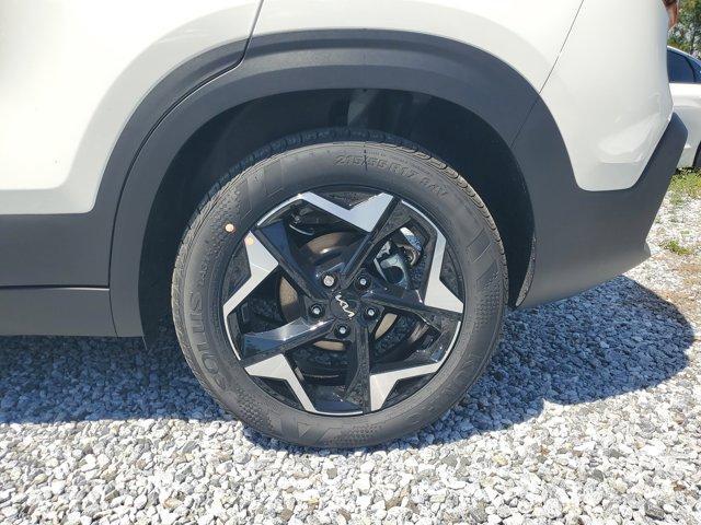 new 2025 Kia Seltos car, priced at $26,601