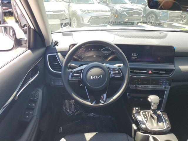 new 2025 Kia Seltos car, priced at $26,601