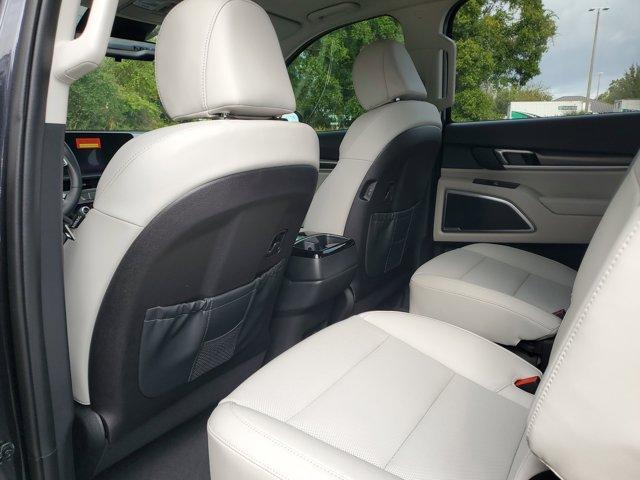 new 2025 Kia Telluride car, priced at $37,677