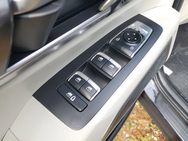 new 2025 Kia Telluride car, priced at $37,677