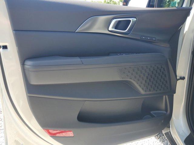 new 2025 Kia Carnival Hybrid car, priced at $48,100