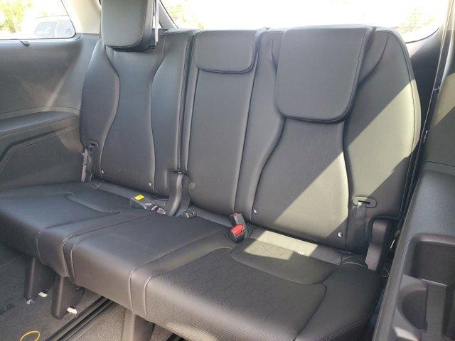 new 2025 Kia Carnival Hybrid car, priced at $48,100
