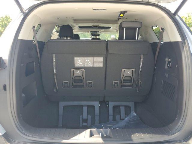 new 2025 Kia Carnival Hybrid car, priced at $48,100
