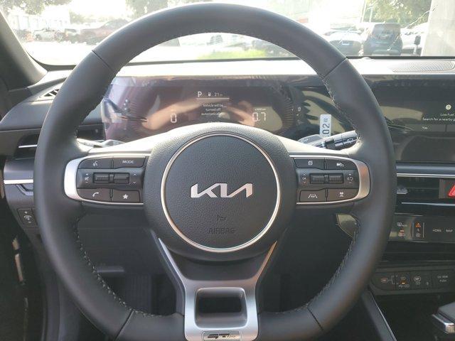new 2025 Kia K5 car, priced at $27,454
