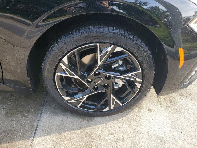 new 2025 Kia K5 car, priced at $27,454