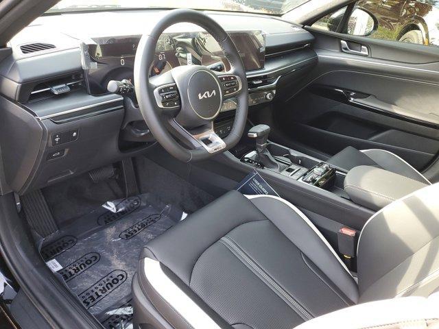 new 2025 Kia K5 car, priced at $27,454