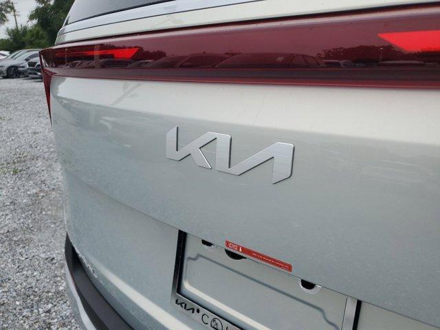 new 2025 Kia Carnival car, priced at $40,994