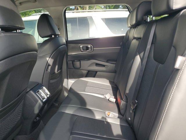 new 2025 Kia Sorento car, priced at $31,330
