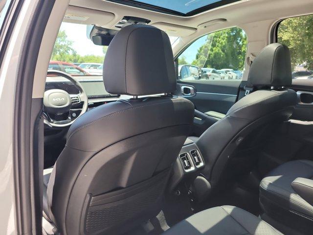 new 2025 Kia Sorento car, priced at $35,051