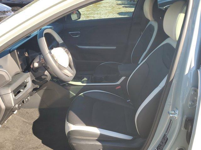 new 2025 Kia K4 car, priced at $27,532