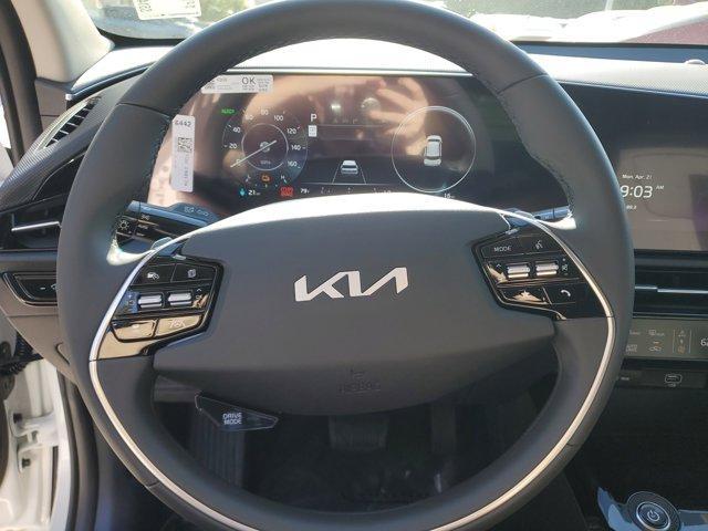 new 2025 Kia Niro EV car, priced at $33,565