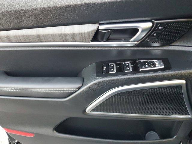 used 2025 Kia Telluride car, priced at $41,636