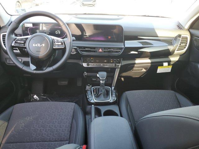 new 2025 Kia Seltos car, priced at $24,487