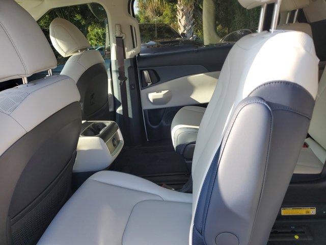 new 2026 Kia Carnival Hybrid car, priced at $44,373