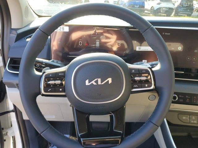 new 2026 Kia Carnival Hybrid car, priced at $44,373