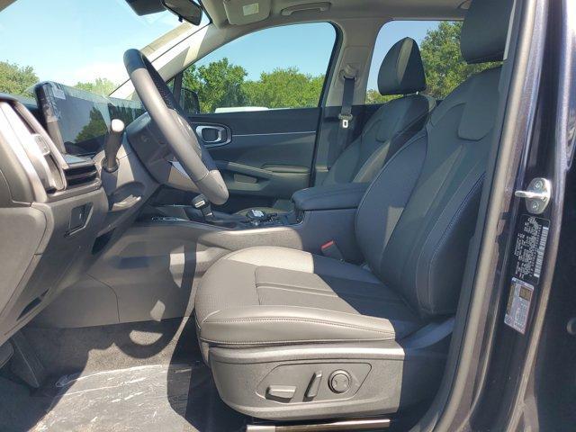 new 2025 Kia Sorento car, priced at $33,529