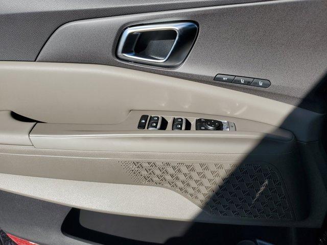 new 2025 Kia Carnival car, priced at $38,781