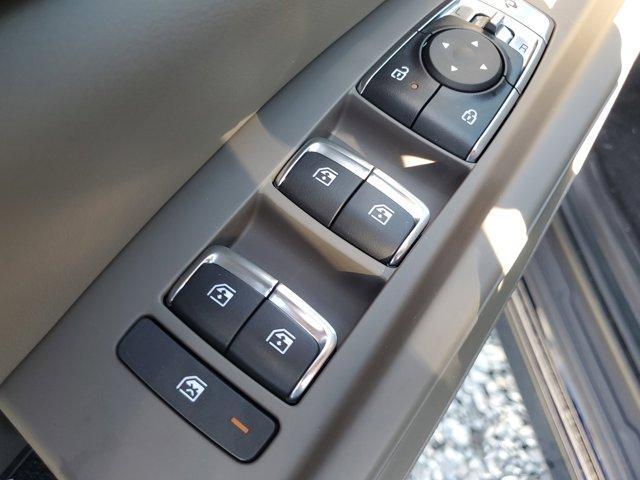 new 2025 Kia Carnival car, priced at $38,781