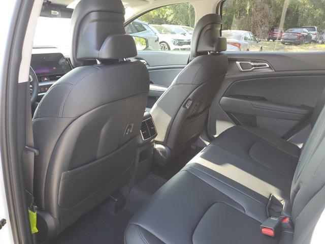 new 2025 Kia Sportage Hybrid car, priced at $34,061
