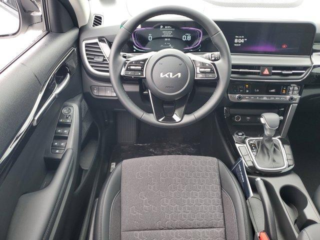 new 2025 Kia Seltos car, priced at $24,858